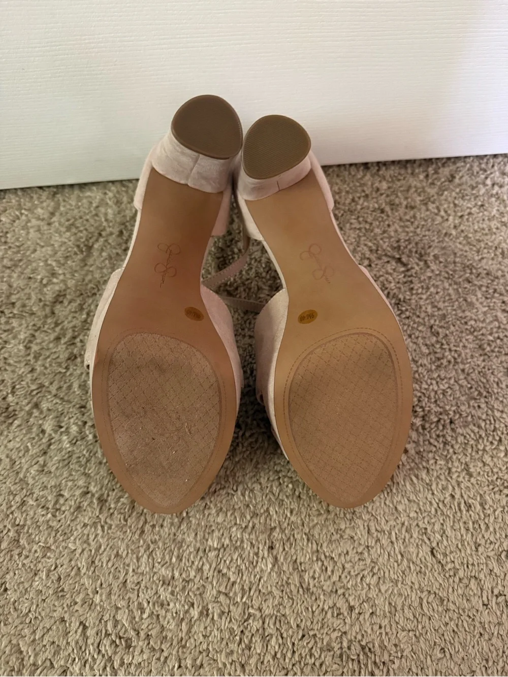 NWOT Jessica Simpson Irbella Platform Sandal in Size 9